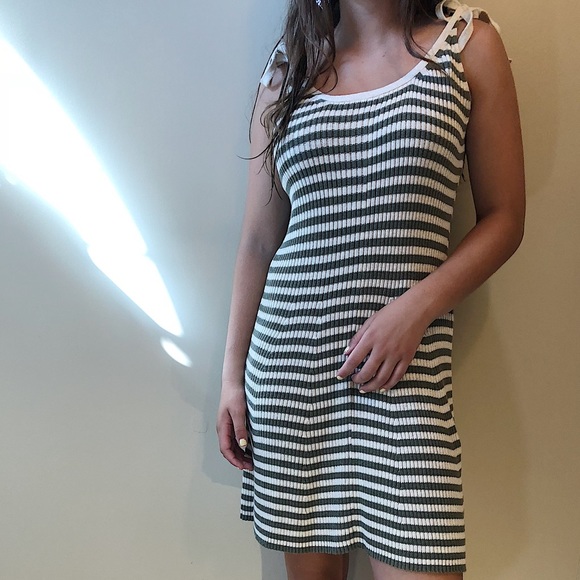 aerie Dresses & Skirts - Casual beach vacation dress